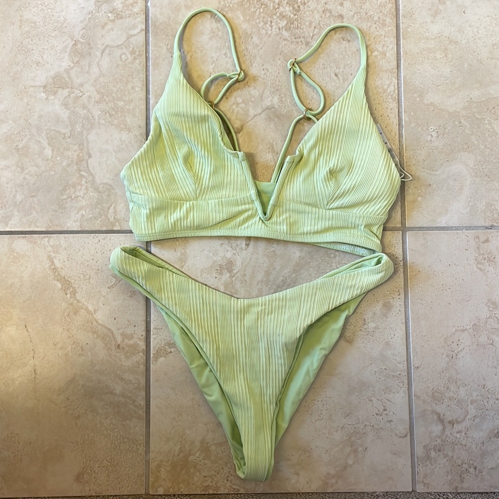 L space bikini size medium never worn